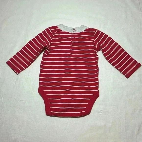 Vitamins Baby - long sleeve holiday/festive onesie top. Size 3 months - Picture 3 of 3